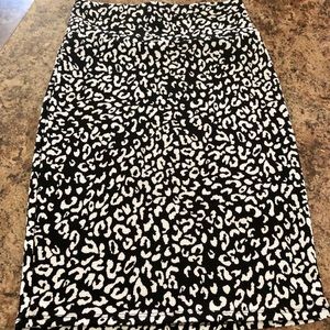 Cassie leopard skirt